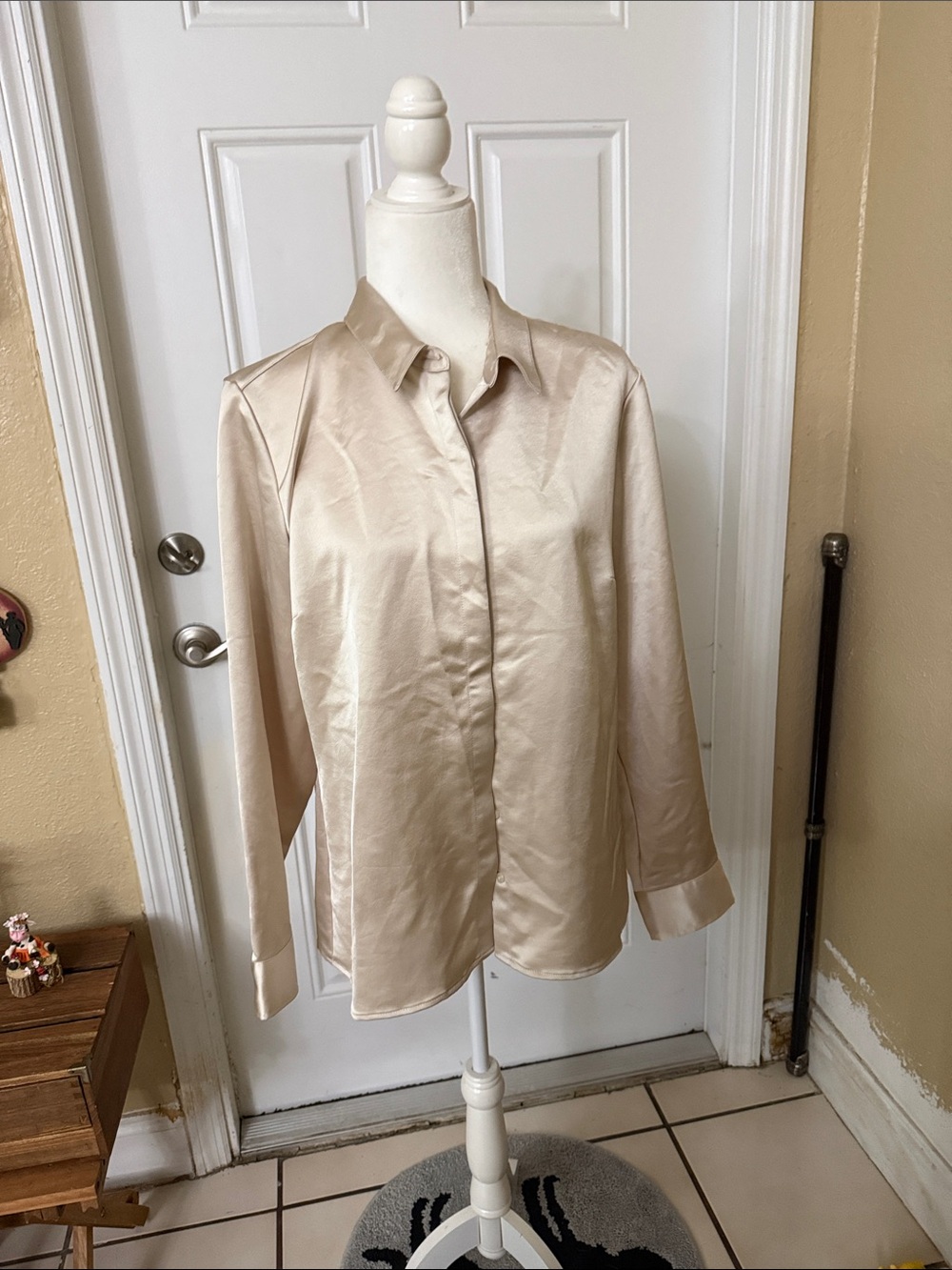 Express Satin Button-Down Shirt - Cream